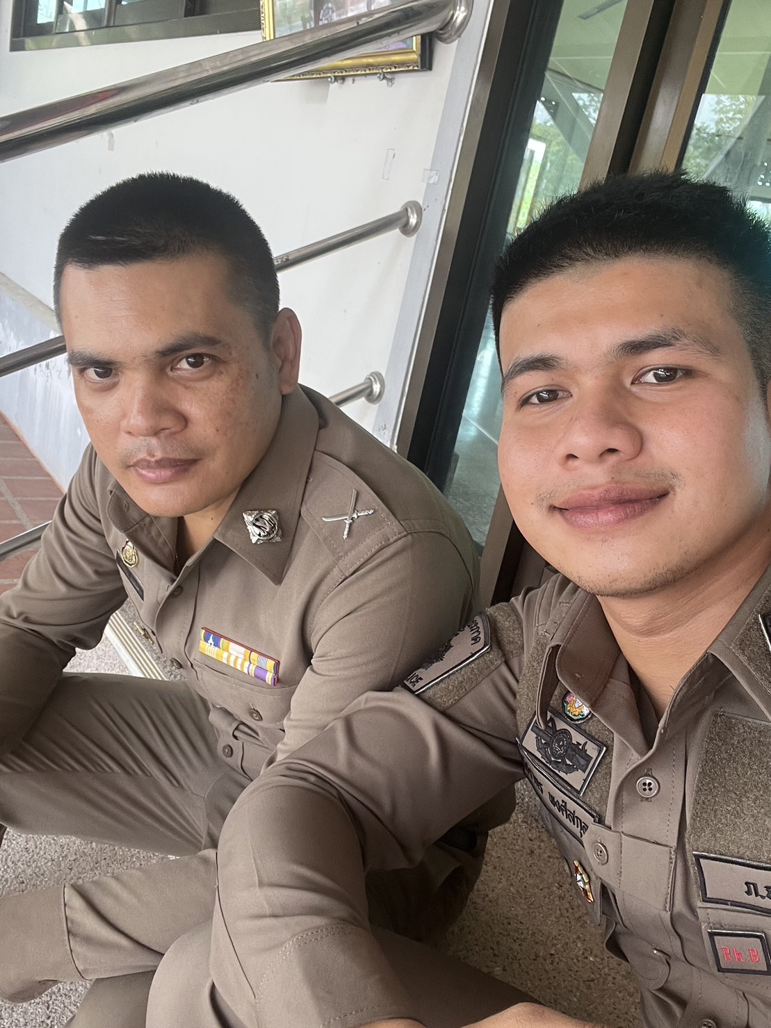 พล.ต.ต.ณฐกรญ์ กาญจนาภรณ์ ผบก.ภ.จว.พังงา ได้เดินทางมาตรวจเยี่ยมโครงการ RTP Cyber village ของสภ.โคกกลอย พบ พ.ต.อ.อำพล. จันทกูล  ผกก.สภ.โคกกลอย, พ.ต.ท.ศกลภัทร  นราพงศ์กุล รอง ผกก.ป.สภ.โคกกลอย, พ.ต.ท.สุเทพ วั่นเส้ง สวป.สภ.โคกกลอย, ข้าราชการตำรวจสภ.โคกกลอย, นายวิโรจน์ หมึกแดง ผู้ใหญ่บ้าน ม.4 บ้านดอน พร้อมด้วยชาวบ้าน ม.4 บ้านดอน ณ วัดดอนโพธิ์งาม ม.4 ต.โคกกลอย อ.ตะกั่วทุ่ง จว.พังงา